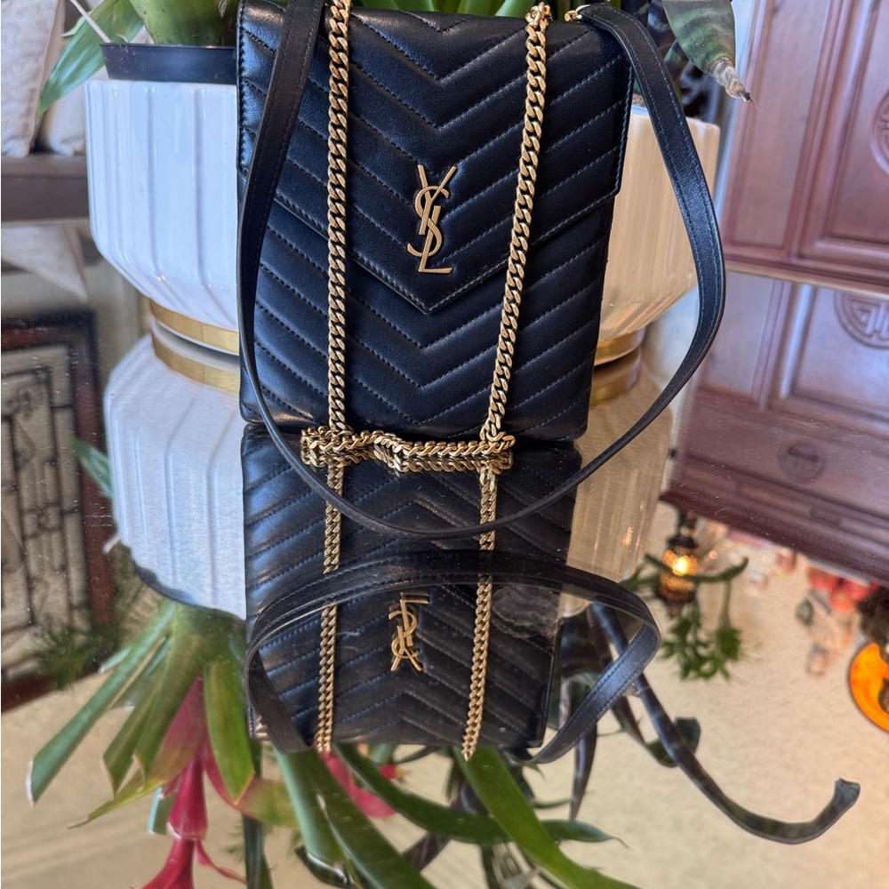 💯 Authentic YSL Black Quilted Leather Crossbody Bag